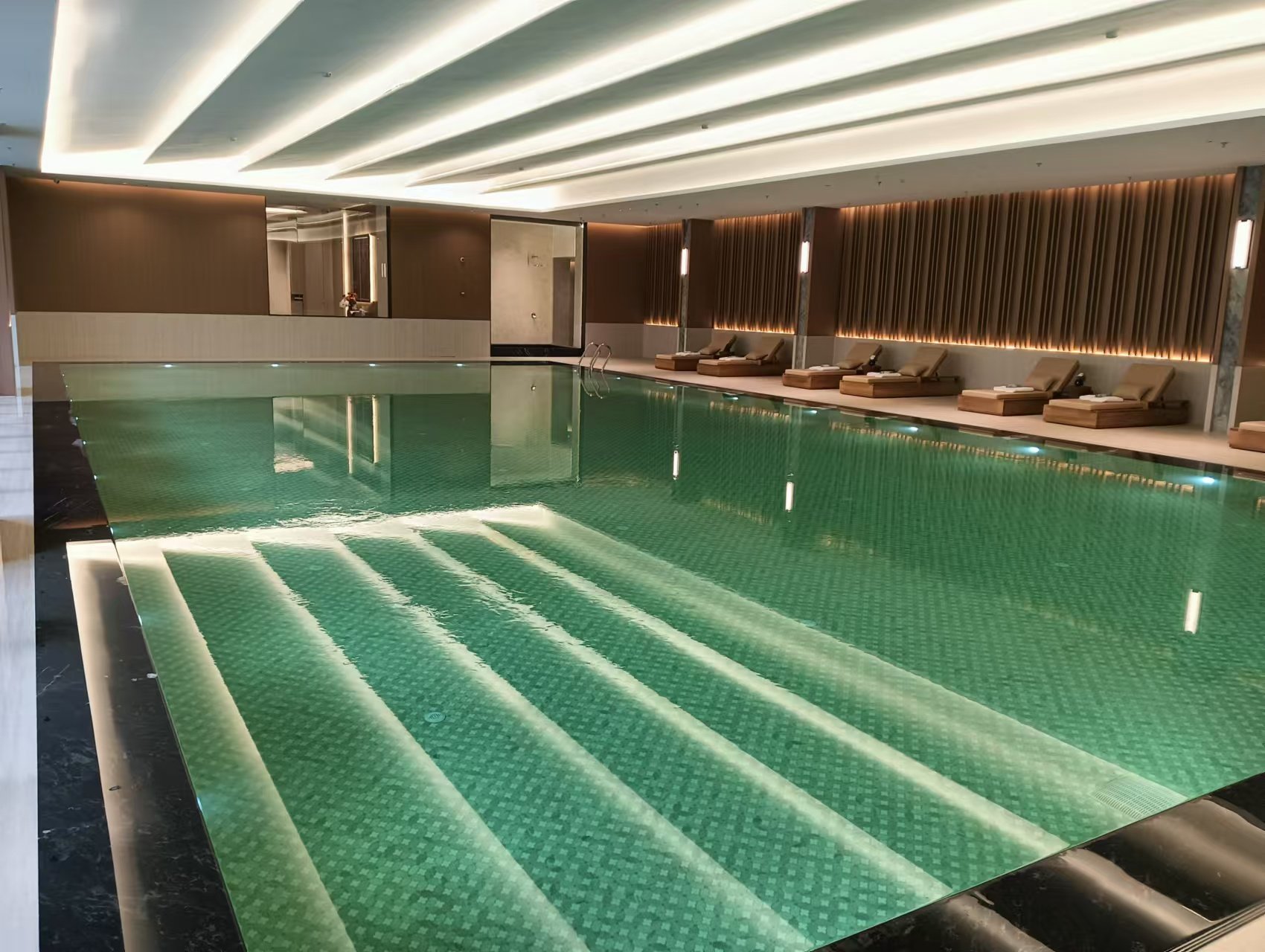 杭州互众体育设施工程有限公司