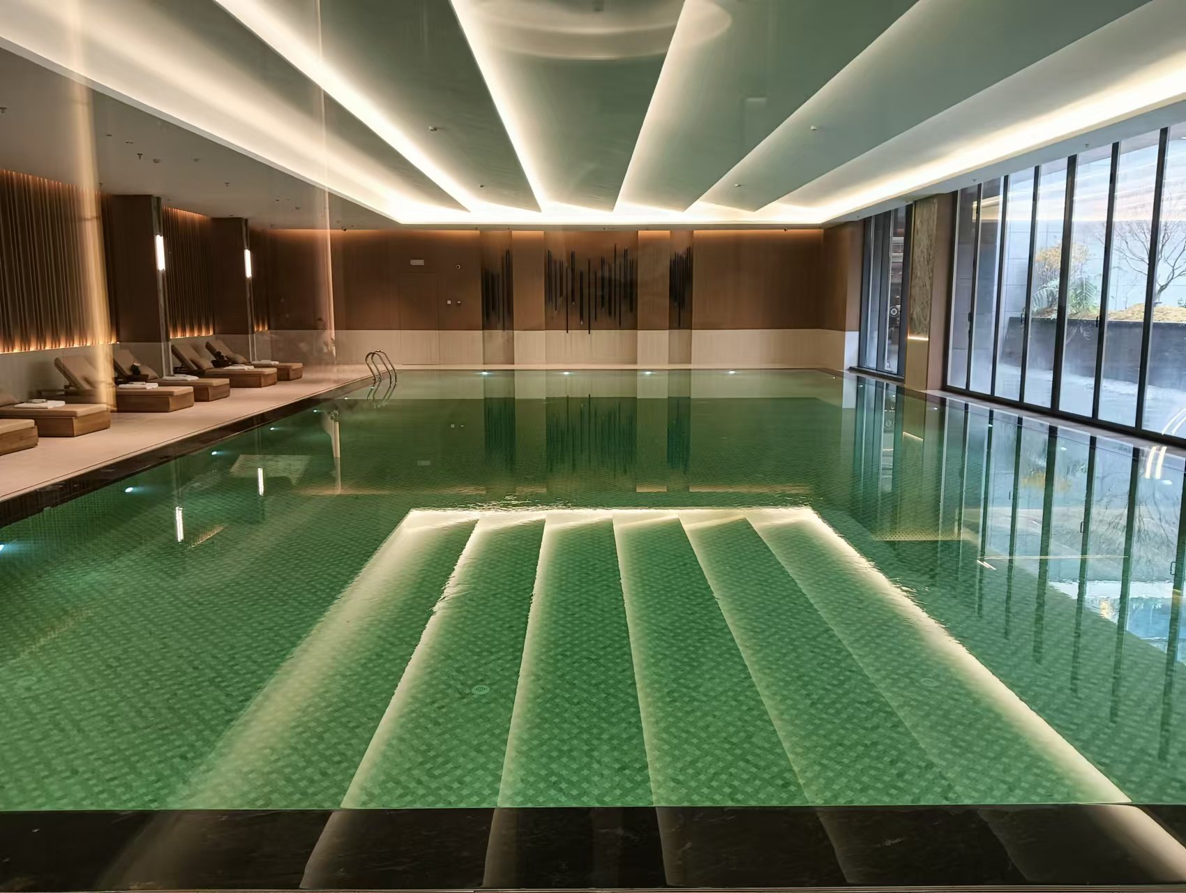 杭州互众体育设施工程有限公司