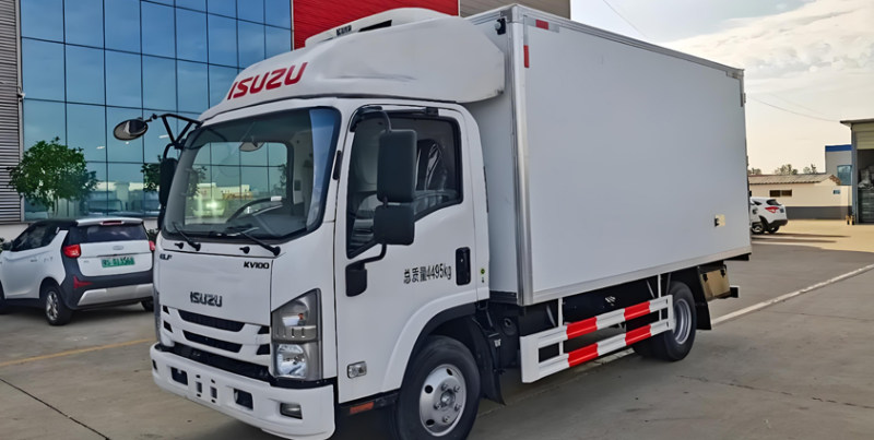 Isuzu KV100 refrigerated truck 2.5- 6.5T