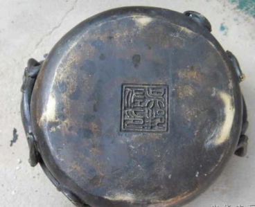 古代金属表面腐蚀产物层