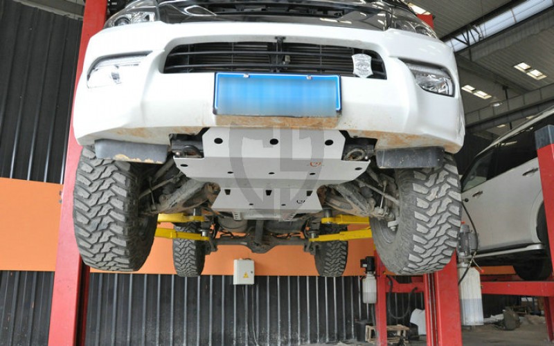 五十铃 d-max mu-x 牧游侠 底盘护板【CY】