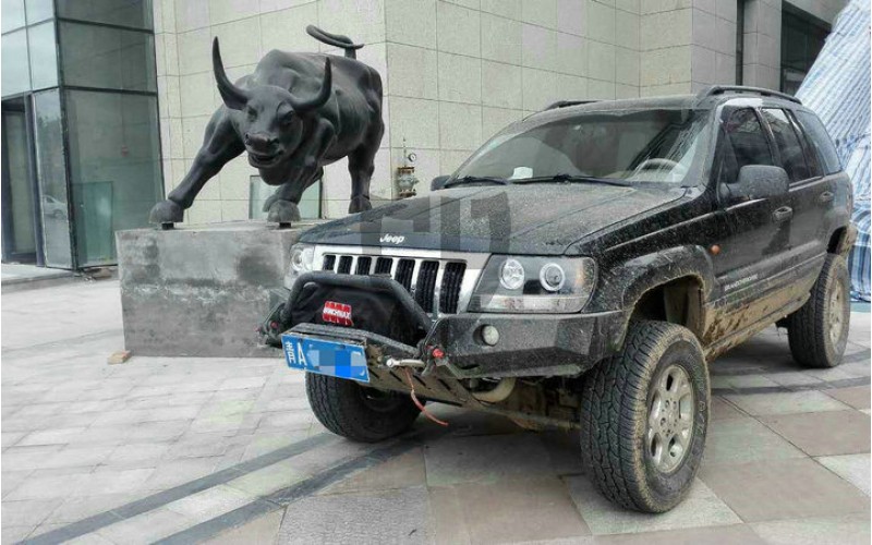 JEEP大切诺基 WJ 前保险杠