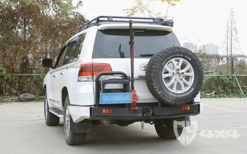 丰田 陆巡兰德酷路泽 LC200 后保险杠【CY】