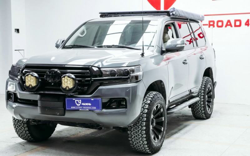丰田兰德酷路泽 LC200 车顶行李架【CY】