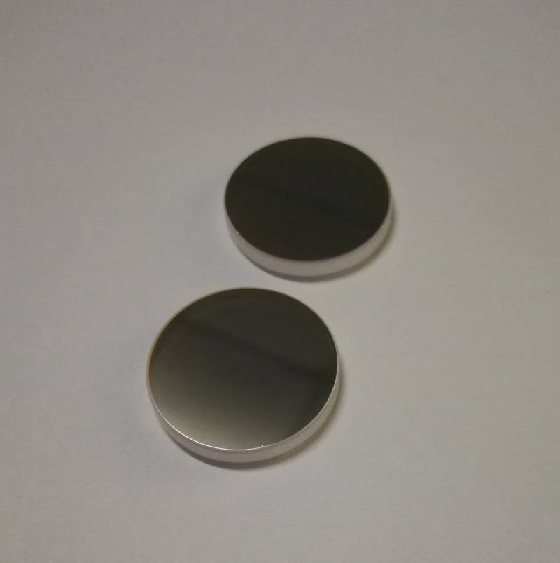 Total dielectric mirror-45°HR420-830nm