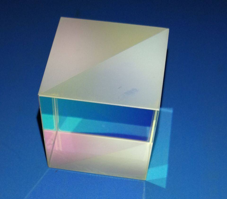 Shanghai Yushen Optoelectronics Technology Co., Ltd.