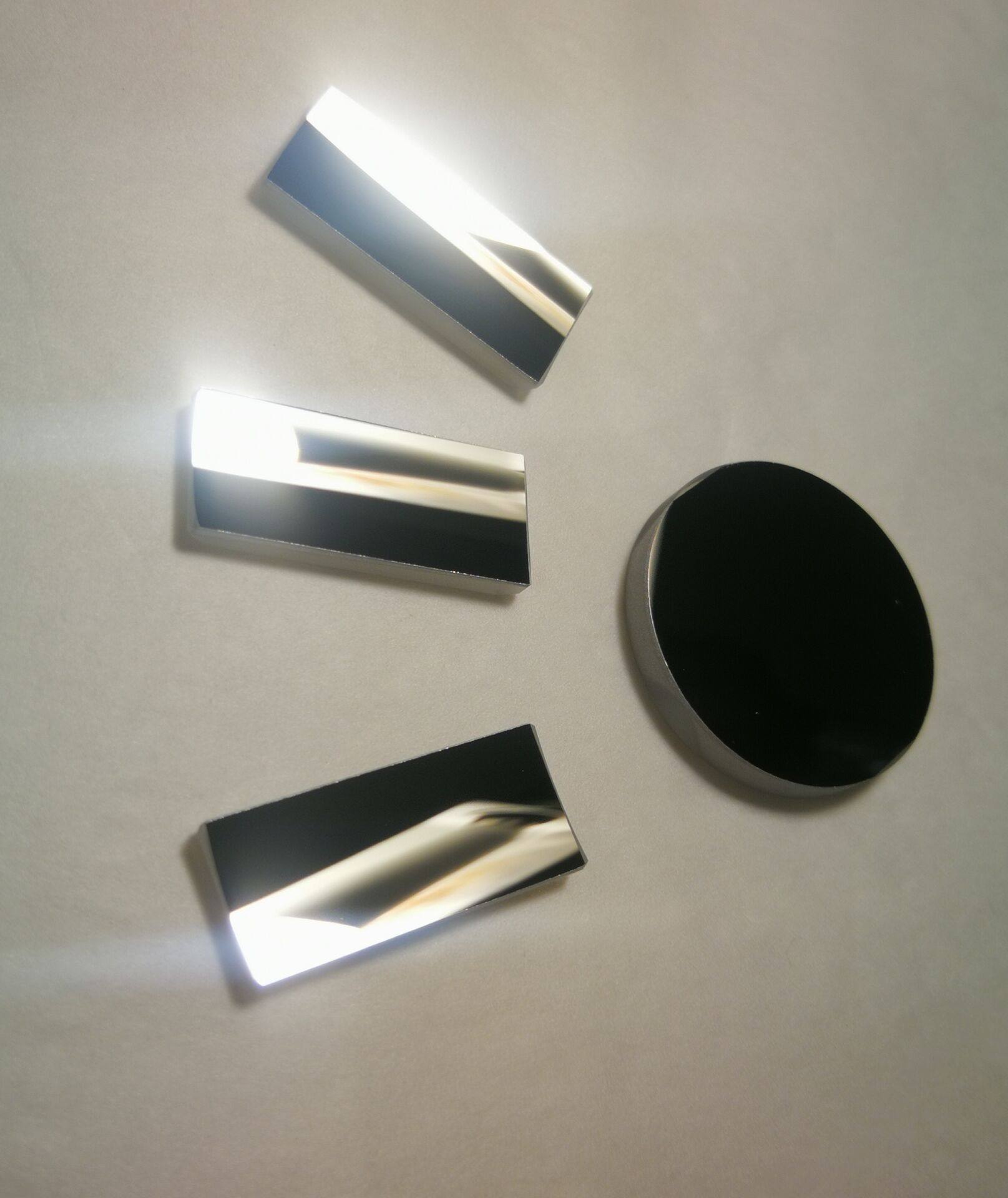 Shanghai Yushen Optoelectronics Technology Co., Ltd.