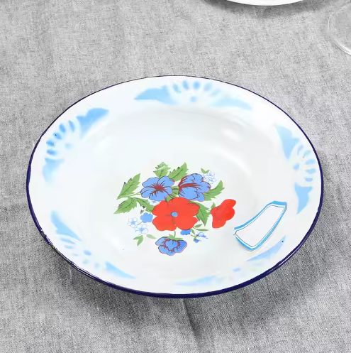 Circular dining plate with enamel tape printing