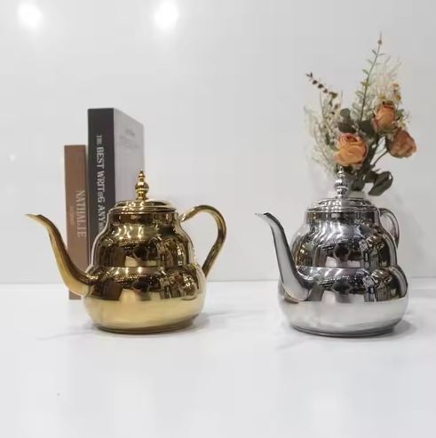 Stainless steel coffee pot with steel handle for household use