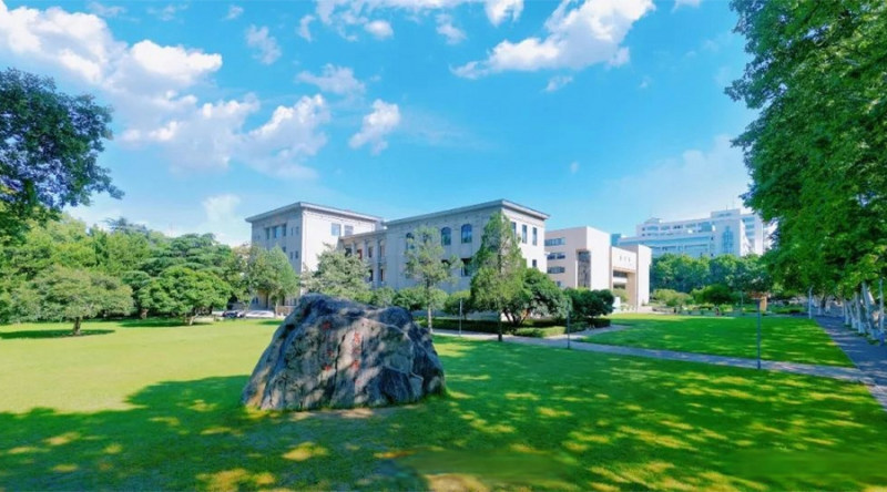 华中科技大学