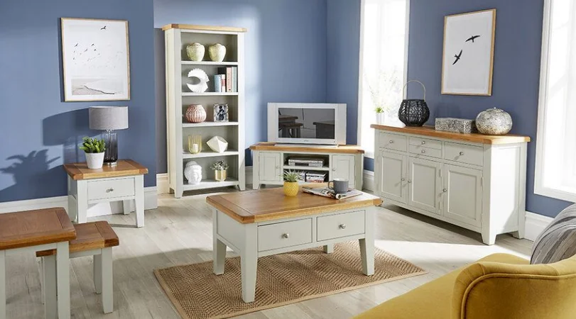 LIVING ROOM SETS