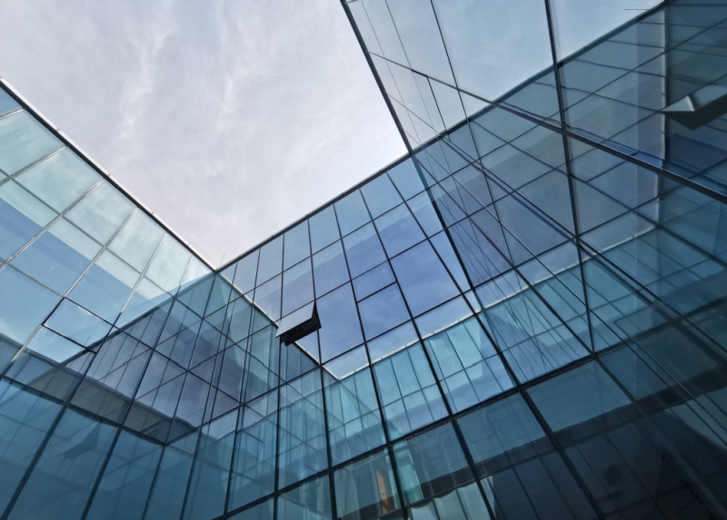 玻璃幕墙需要做哪些检测呢？