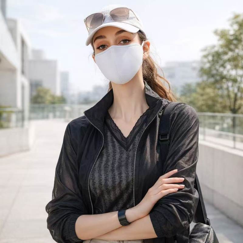 Silver Fiber Mask