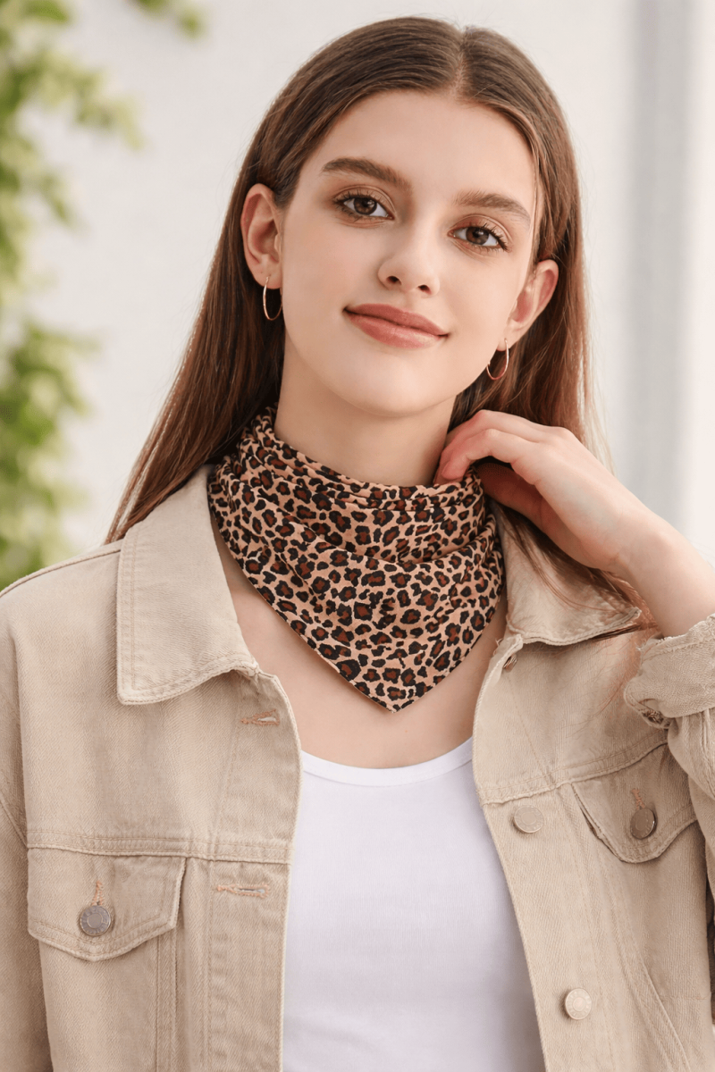 Silver Fiber Square Scarf