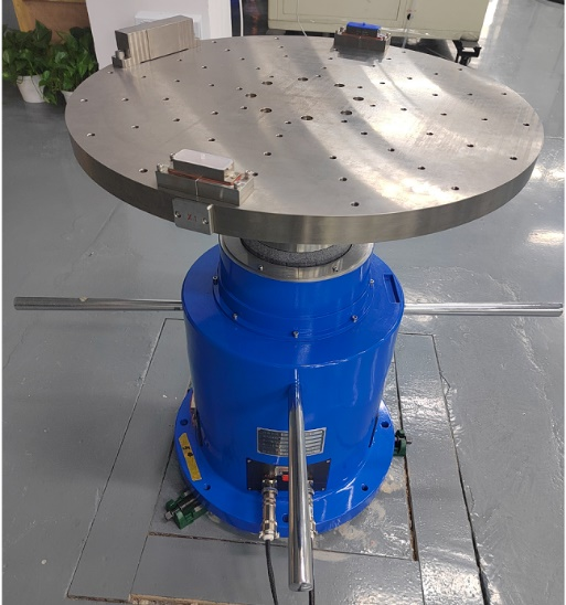 Single-Axis Turntable