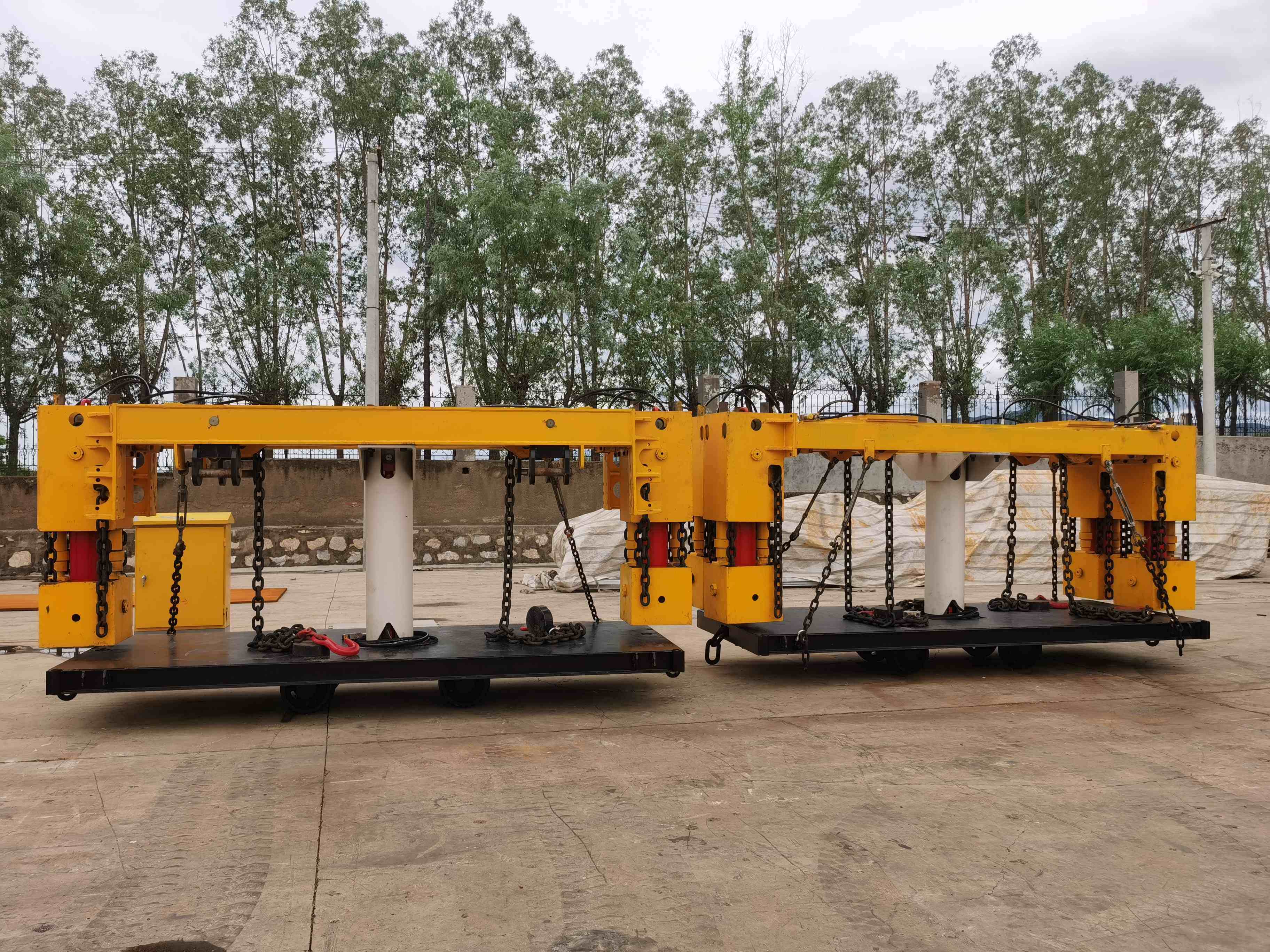 矿用液压框架式起吊装置