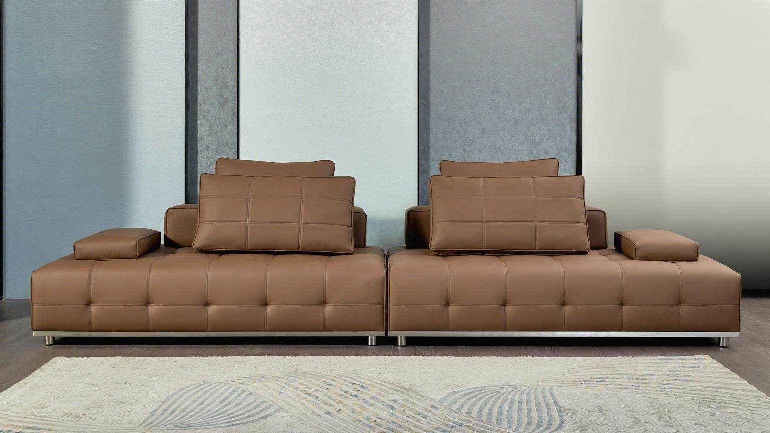 Sofa Model: Lawrence