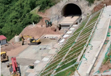 DEMO中心扫描电镜实验室多维度升级，通过CNAS认证，同年开展第三方检测业务，成立欧品检测山东有限公司，进军标准物质行业 。     