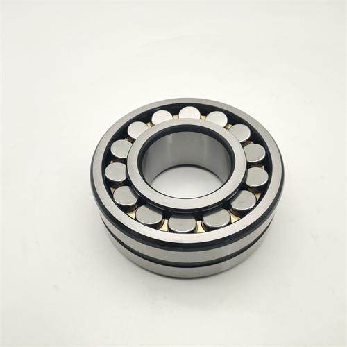Self-aligning roller bearing