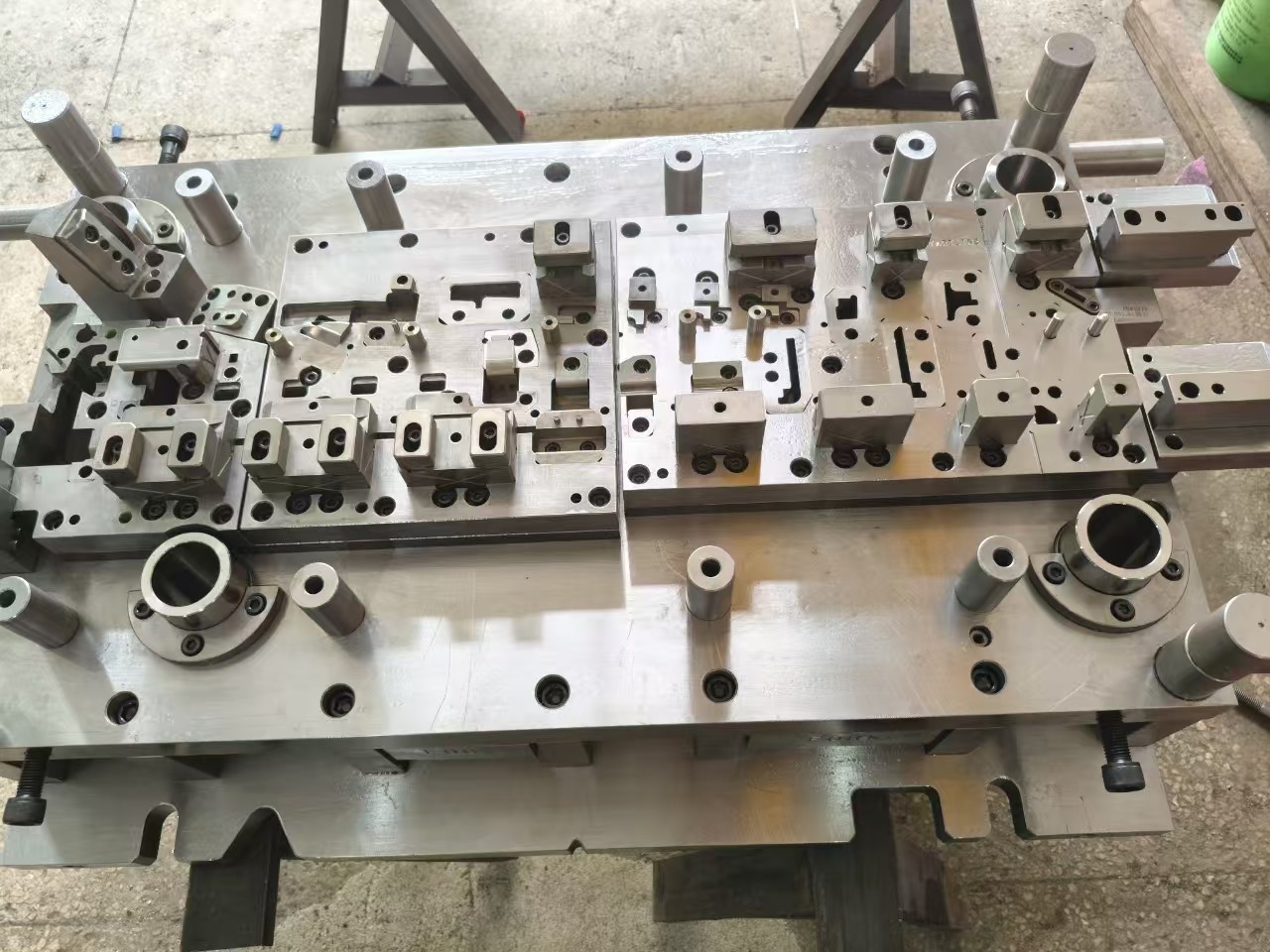 泰林模具（广东）有限公司