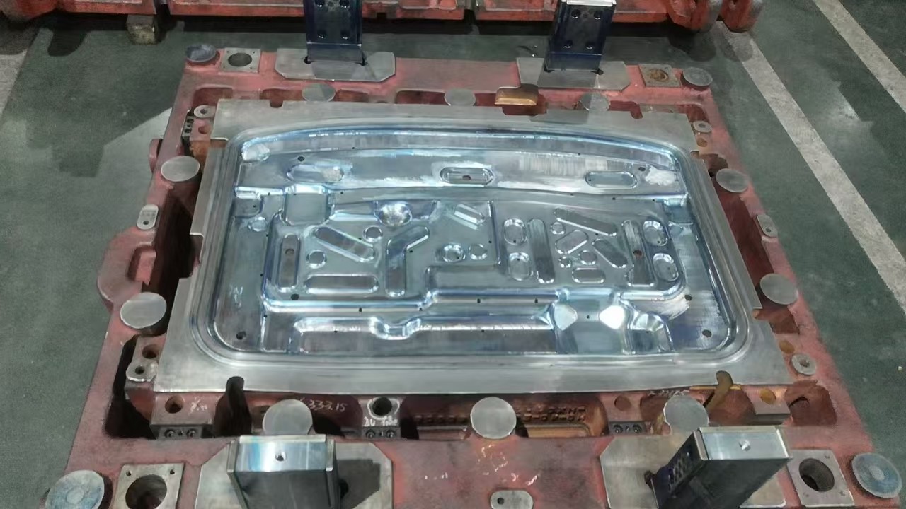 泰林模具（广东）有限公司