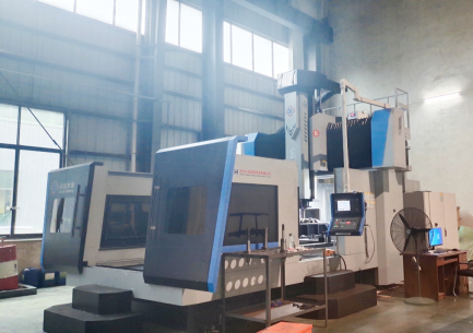 大恒精机2.5米龙门加工中心