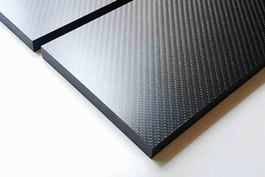 Carbon fiber plate