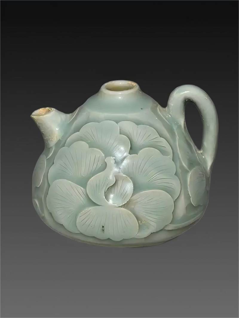 明.耀州窑刻花执壶