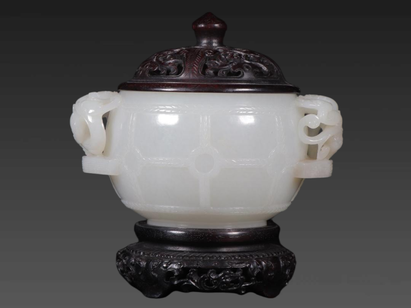 白玉双耳香炉