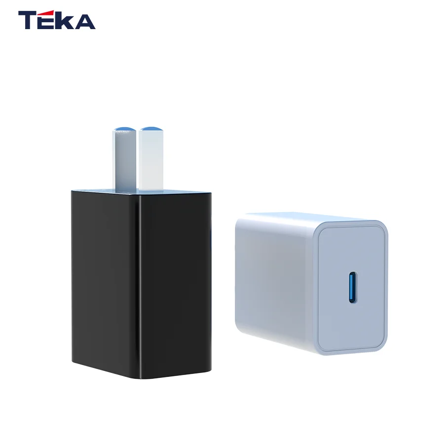 Pd 20w type-c fast charging charger medium size