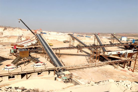 How to Design a Crushing Line for a Ceramic Mine？