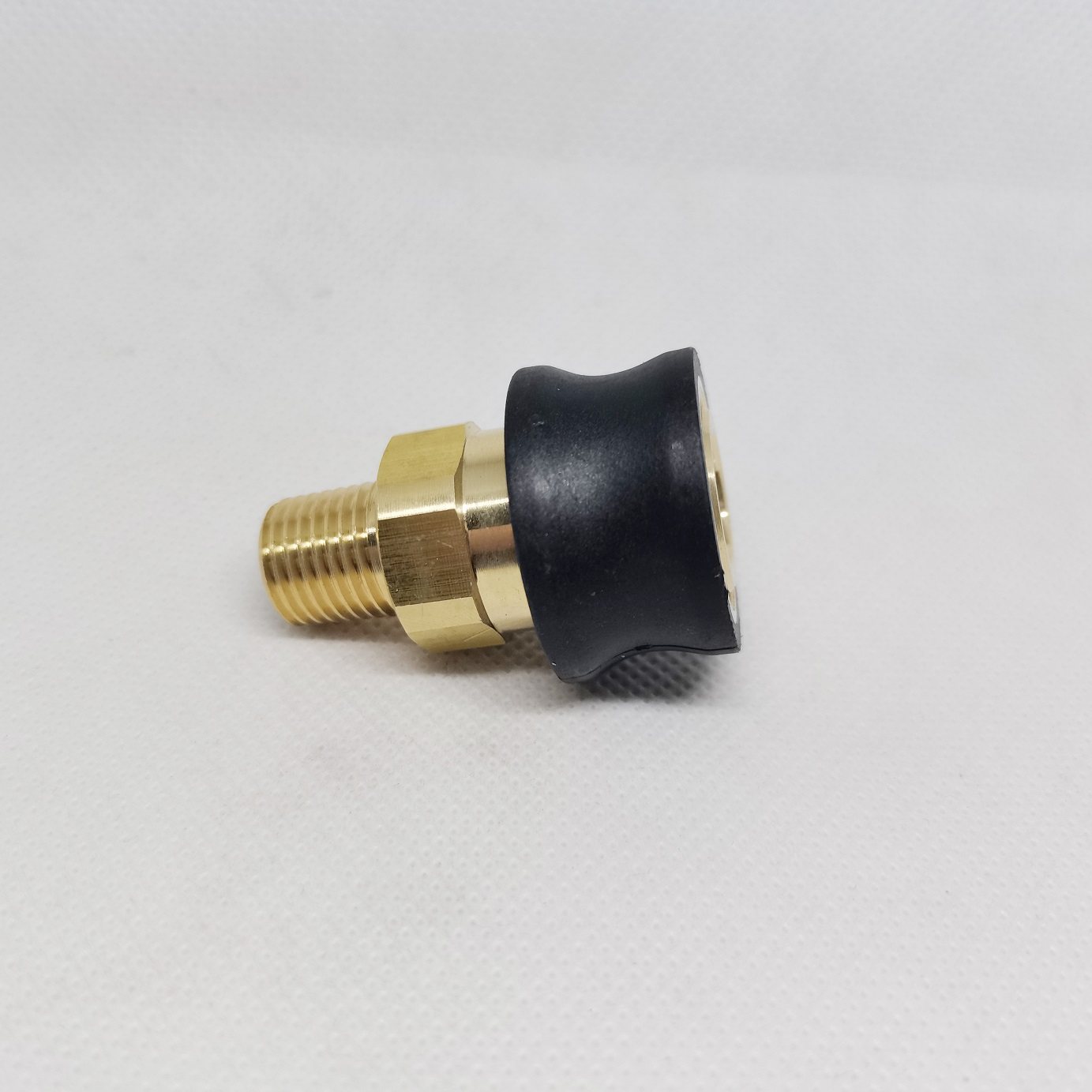 3/8inch Brass Male Coupler Socket with Grip CB198