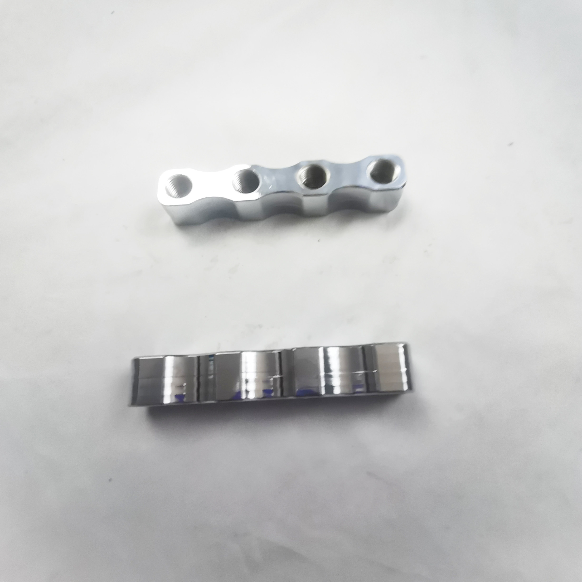 4-Way 1/4inch Female Connetor 4WH2F