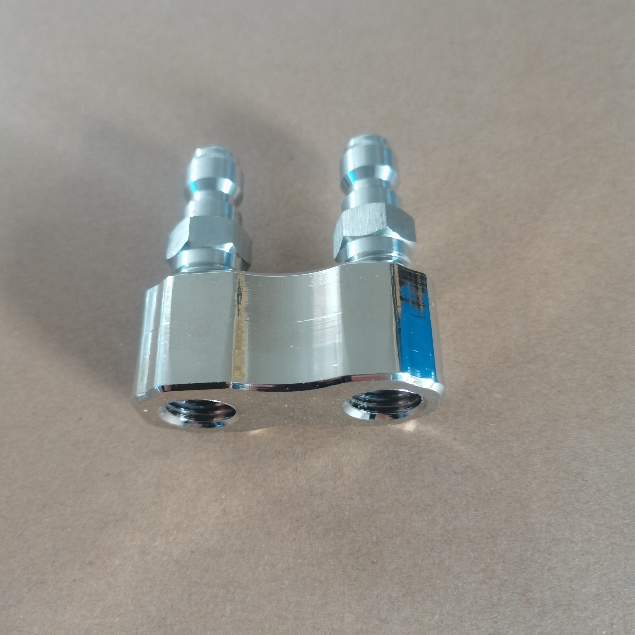 2-Way 1/4inch Female Connector 2WH109