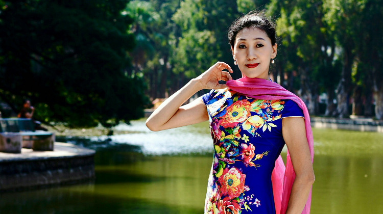 于艳老师（旗袍）