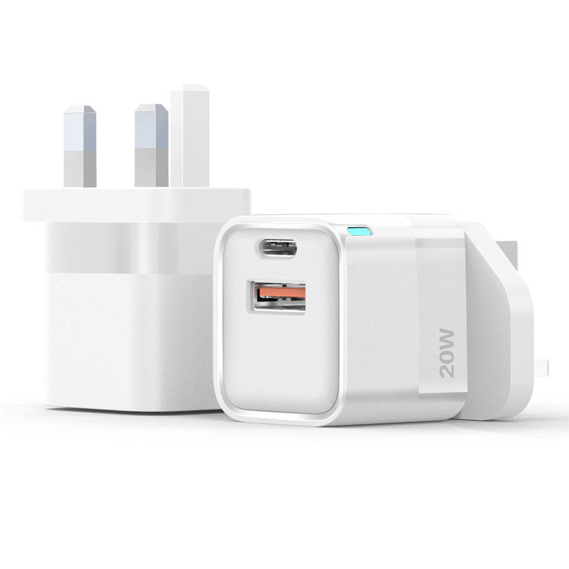 20W 25W Fast charger with USB and type C ports