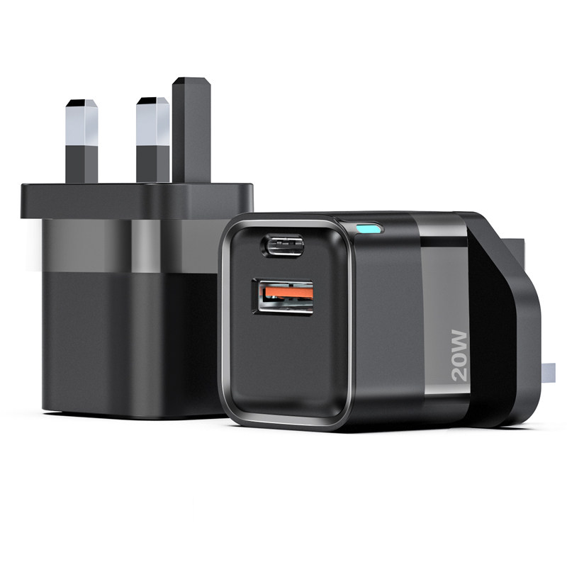 20W 25W Fast charger with USB and type C ports