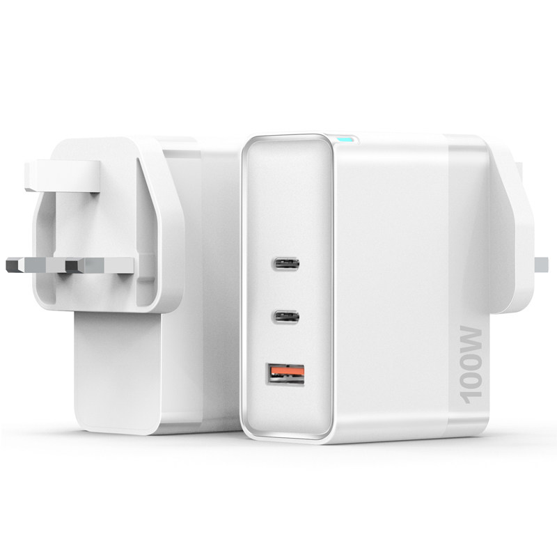 100W Fast charger with USB and 2 Type C ports adapter