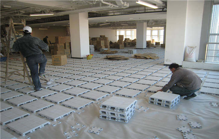 友聯工程塑料網絡地板的安裝方法