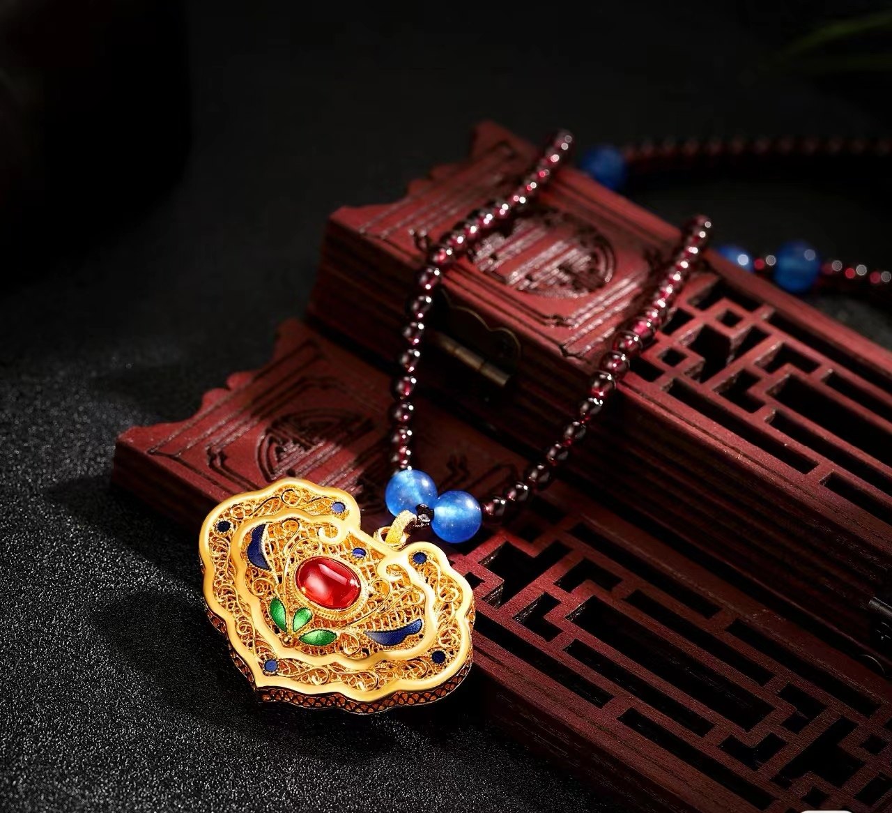 mmexport1685069487337_edit_249350554078096