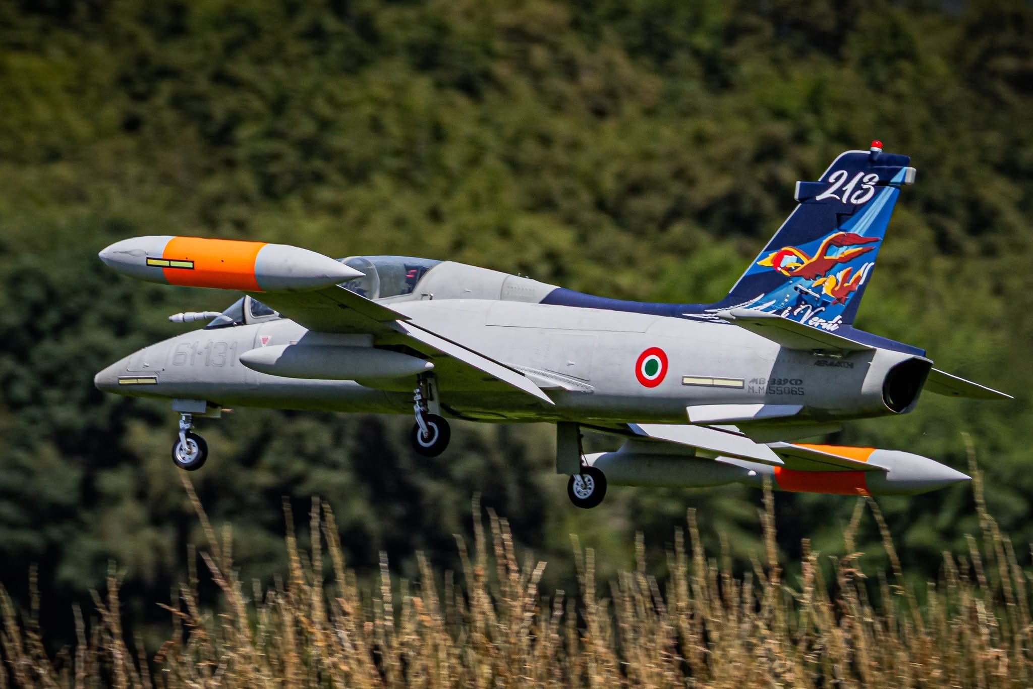 MB339