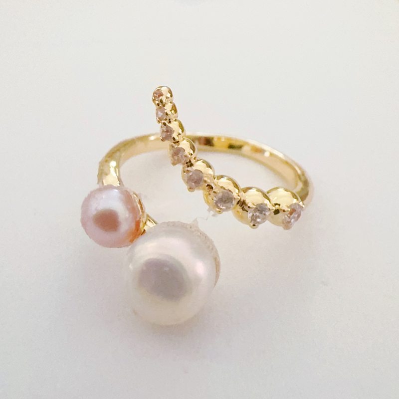 Pearl Ring