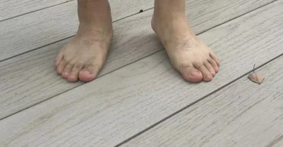 Bare foot friendly feature of Regalboard