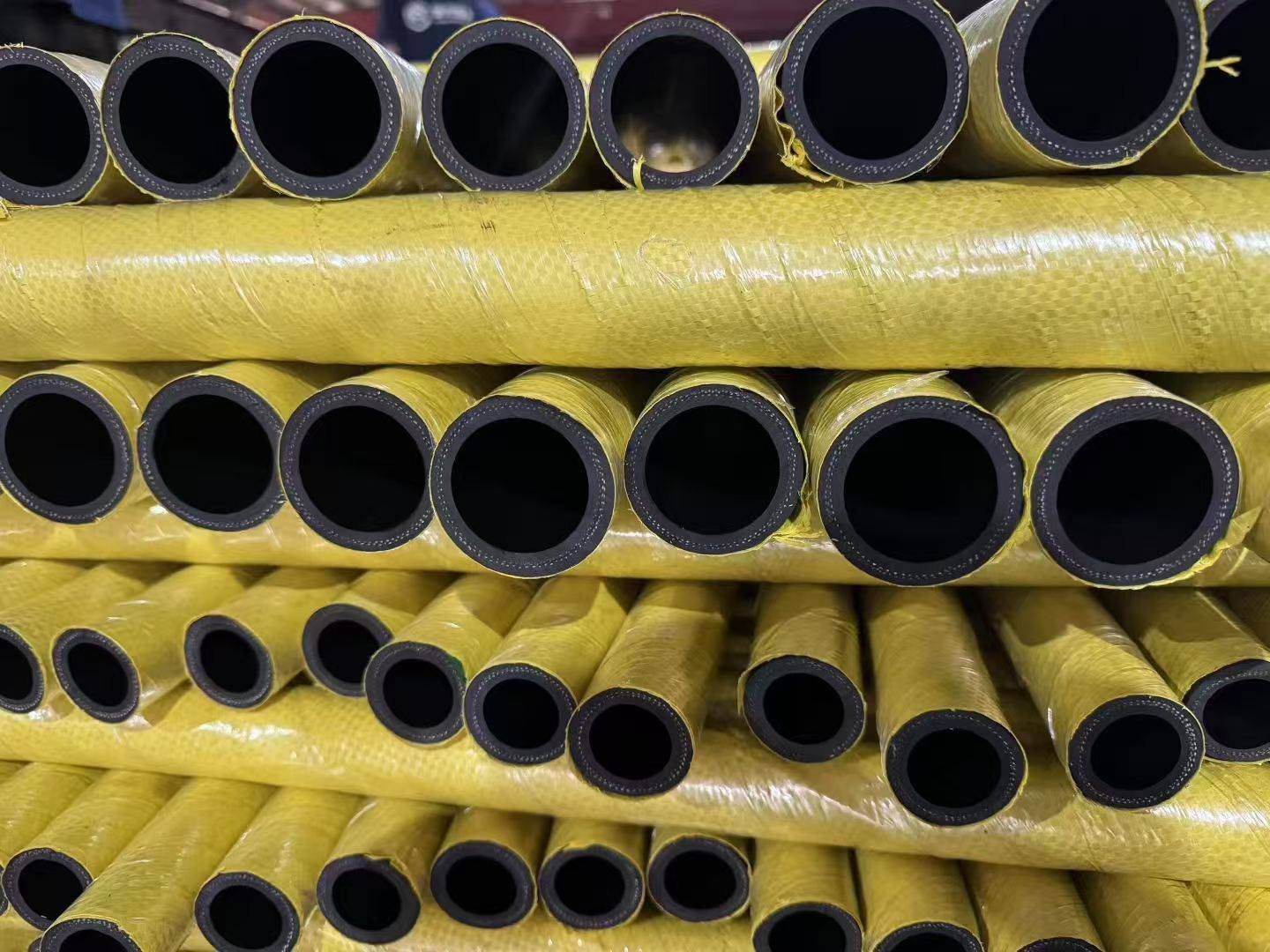 耐腐蚀耐磨胶管