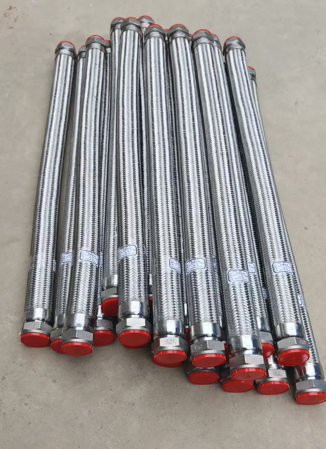 高压钢丝缠绕胶管