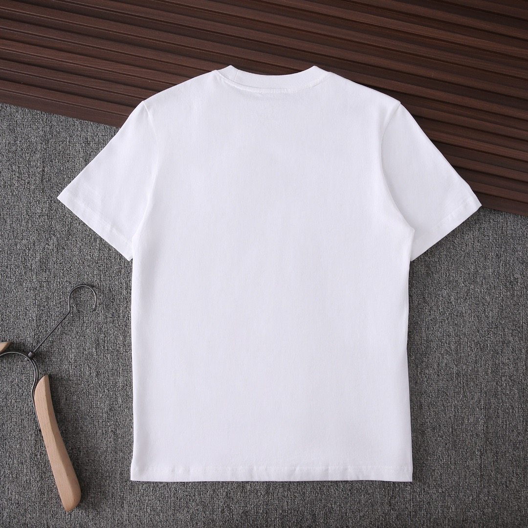 24SS Xinjiang long-staple cotton. Comfortable and skin-friendly when worn. Pure cotton texture. Classic and versatile