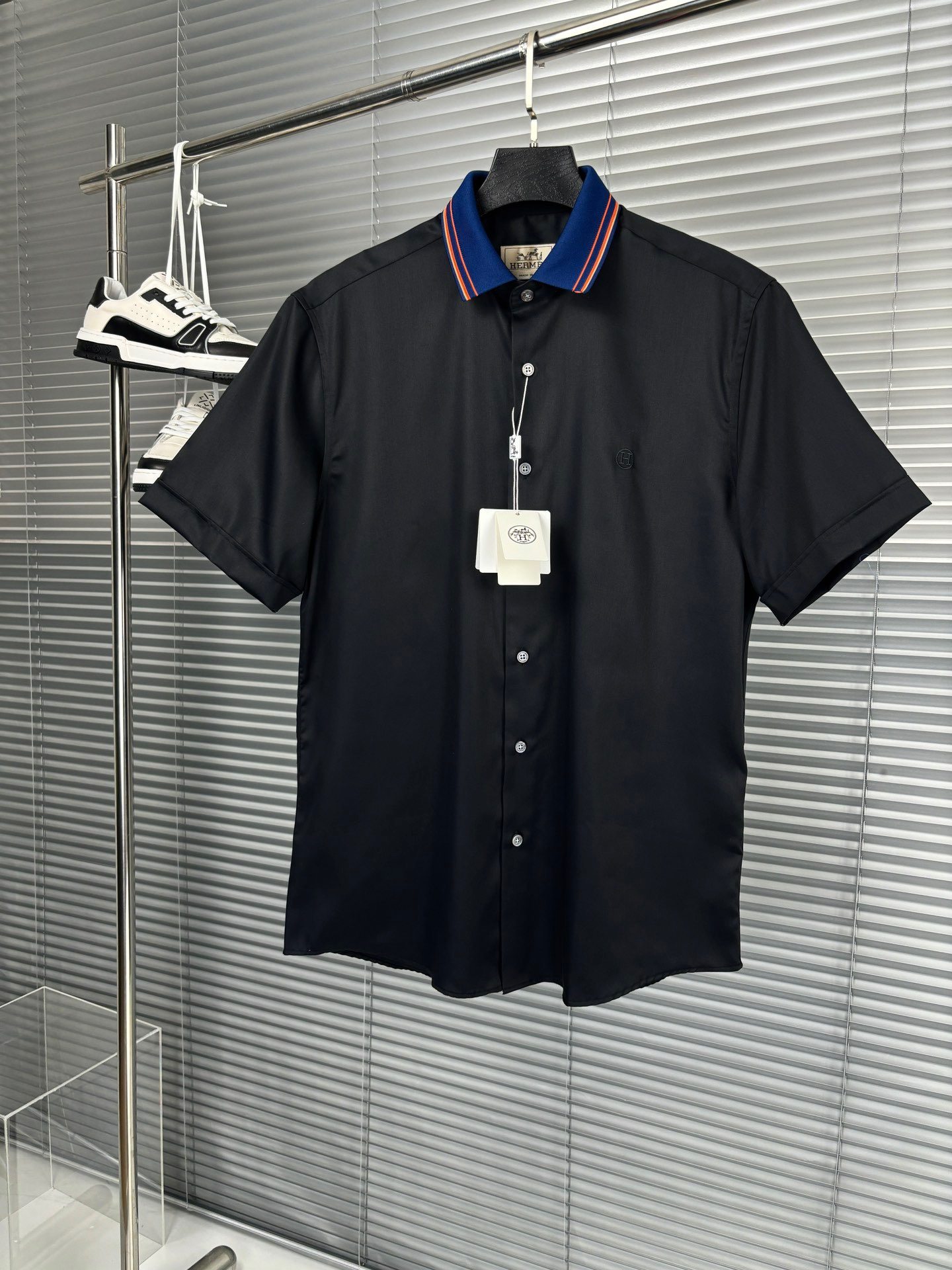 Men's business casual cotton short-sleeved shirt. Goods from the trading company channel, 100% pure breed. The 2024 official new product. Classic evergreen ace product!