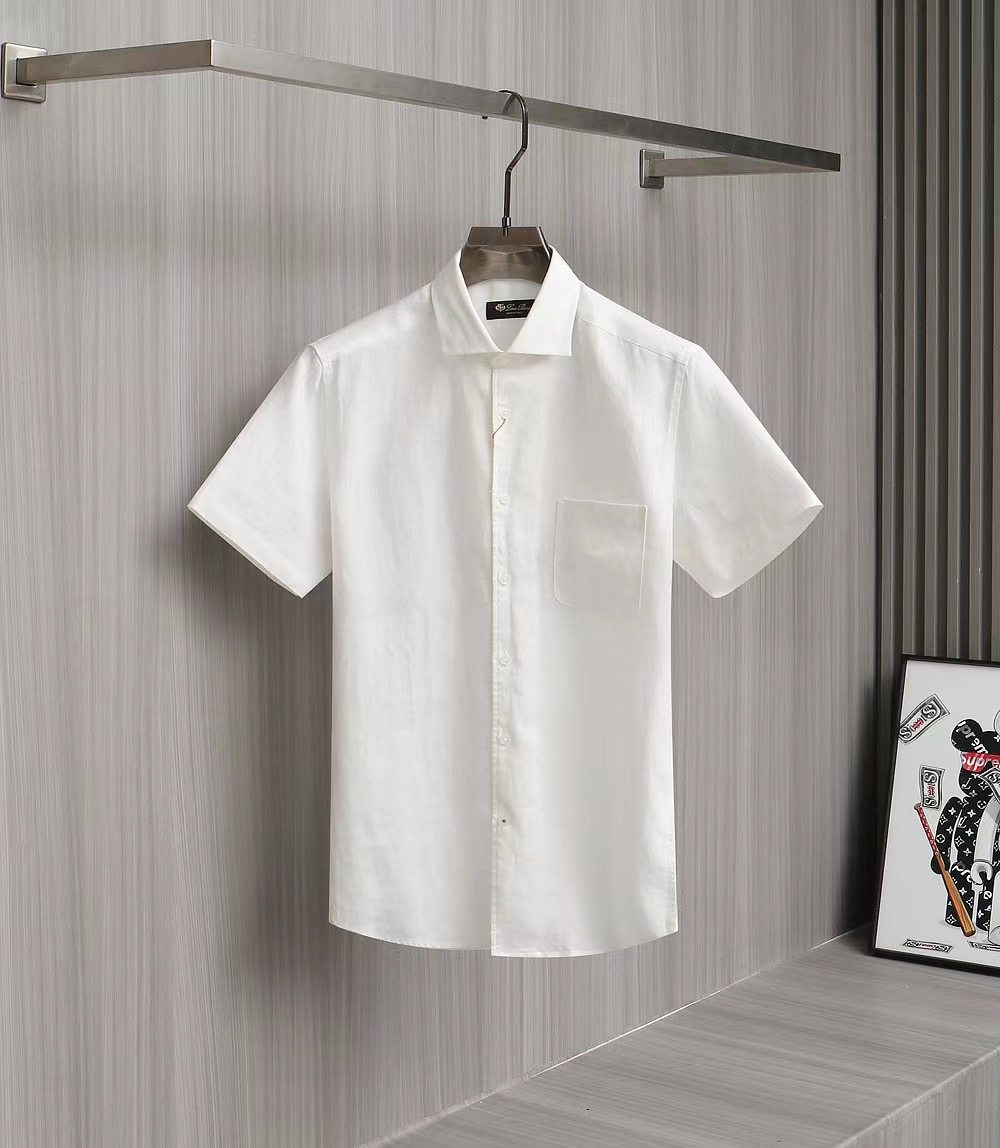 [Linen Short Sleeve Shirt] The classic and unique Cuban collar of the LP brand ensures a smooth neckline with an appropriate width. It not only gives the shirt a unique vintage temperament but also highlights your elegant demeanor. The unique button design fully demonstrates the craftsmanship, and every fastening is an insistence on quality.