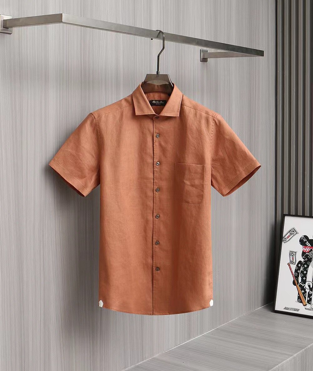 [Linen Short Sleeve Shirt] The classic and unique Cuban collar of the LP brand ensures a smooth neckline with an appropriate width. It not only gives the shirt a unique vintage temperament but also highlights your elegant demeanor. The unique button design fully demonstrates the craftsmanship, and every fastening is an insistence on quality.