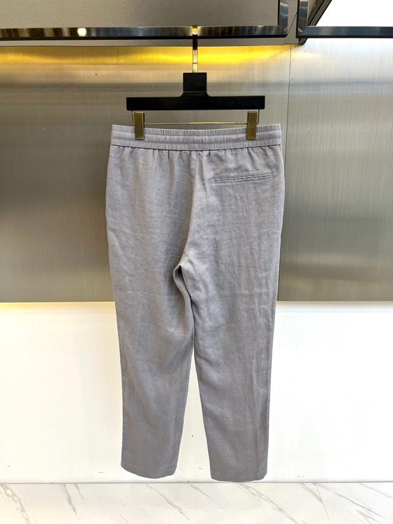 BC - brunello cucinelli. The latest lightweight Tencel cotton and linen blended drawstring casual pants for Spring/Summer 2024. Made of imported Tencel linen fabric provided by the customer. The fabric has a silky and refreshing feel. Super lightweight texture. The breathability and moisture absorption performance are extremely strong.